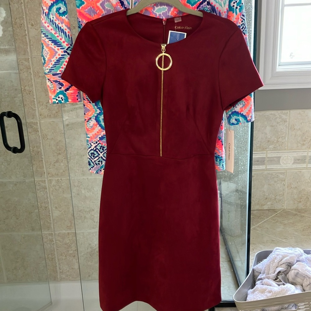 Gorgeous Calvin Klein maroon dress!